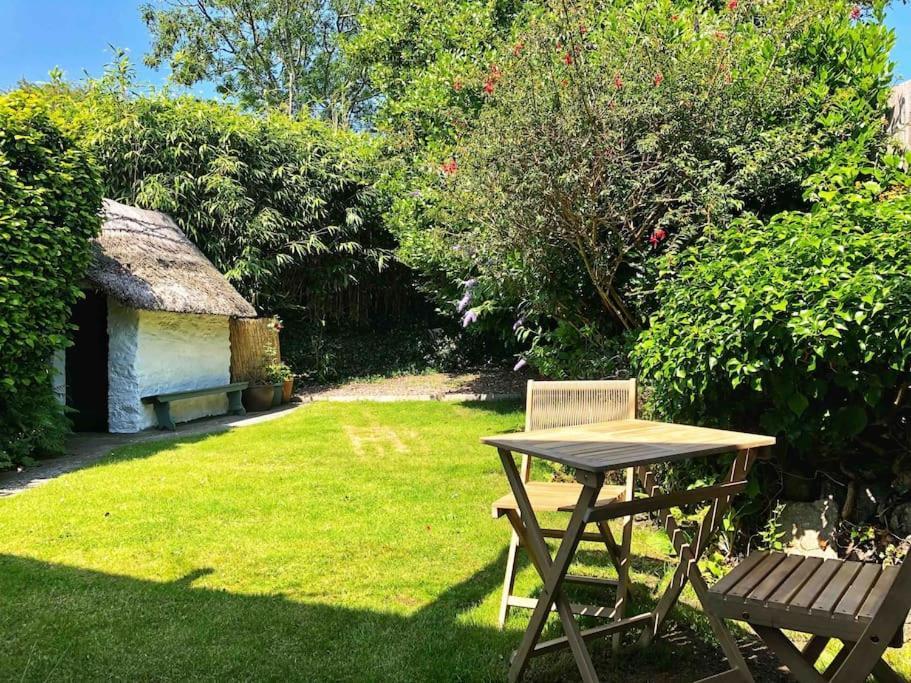 Coombe Holiday home